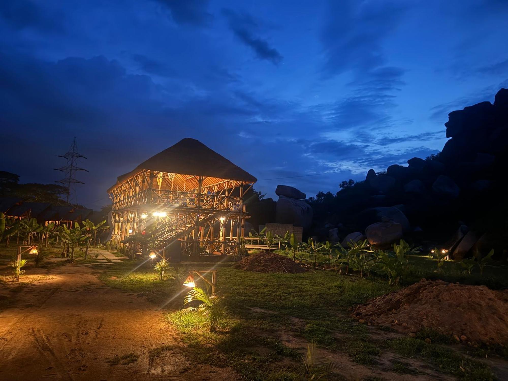 Hill Stone View Hampi Hotel Exterior photo