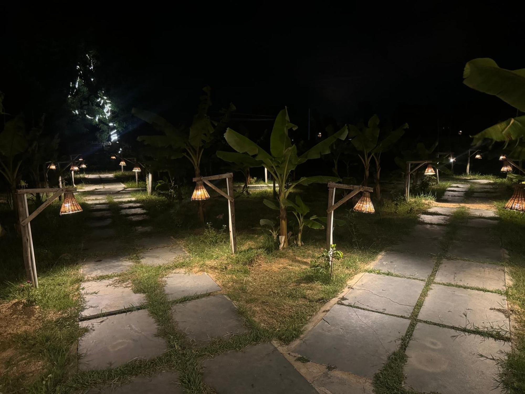 Hill Stone View Hampi Hotel Exterior photo